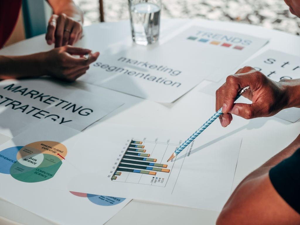 Jak zbudować segmentację klientów do dashboardu zarządczego?
