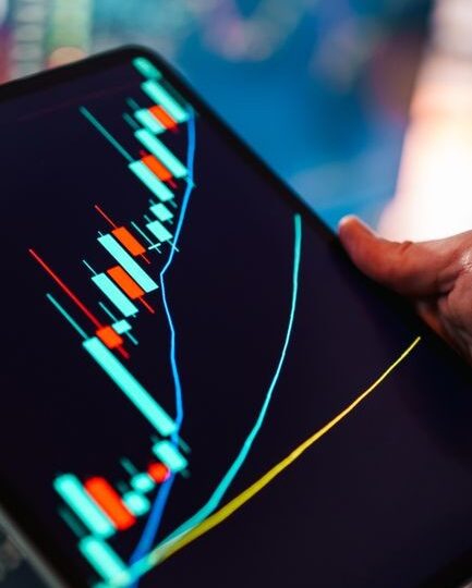 Top 7 narzędzi do analizy predykcyjnej w 2026 roku: porównanie funkcji i zastosowań