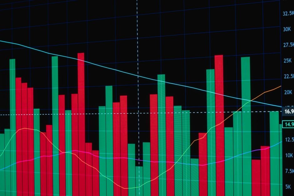 Top 5 narzędzi do automatyzacji raportów w 2026 roku – porównanie funkcji i zastosowań
