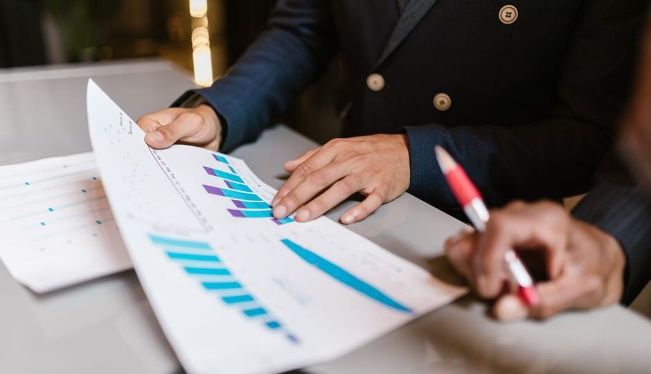 Jak zaprojektować efektywny dashboard zarządczy wspierający decyzje biznesowe